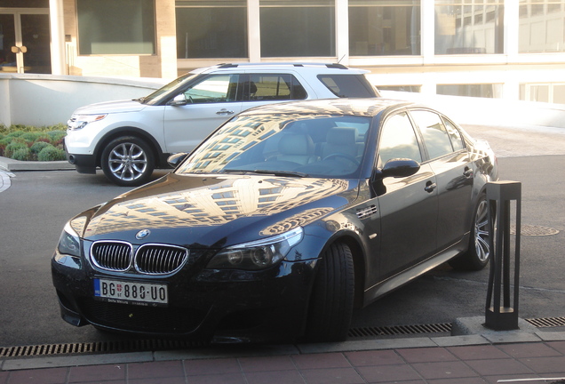 BMW M5 E60 2005