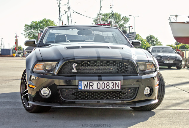 Ford Mustang Shelby GT500 Convertible 2010