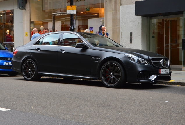 Mercedes-Benz E 63 AMG S W212