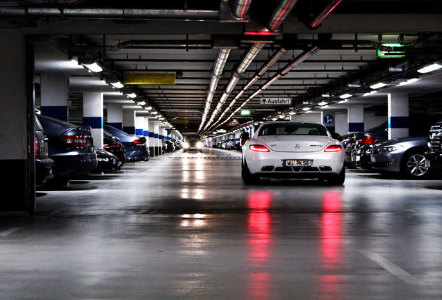 Mercedes-Benz SLS AMG GT