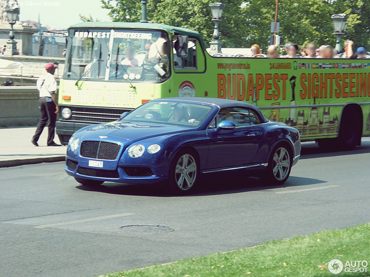 Bentley Continental GTC V8