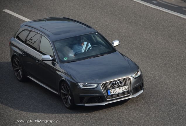 Audi RS4 Avant B8