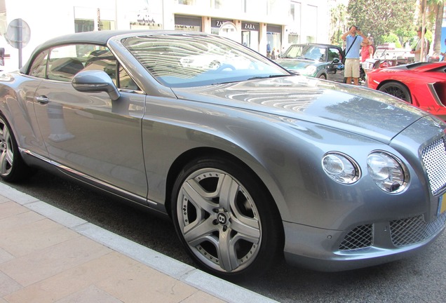 Bentley Continental GTC 2012