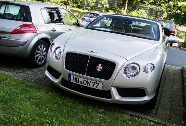 Bentley Continental GTC V8