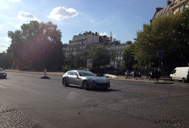 Ferrari FF