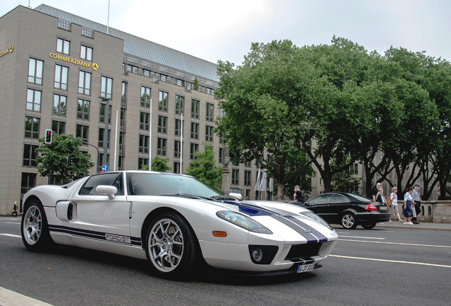 Ford GT