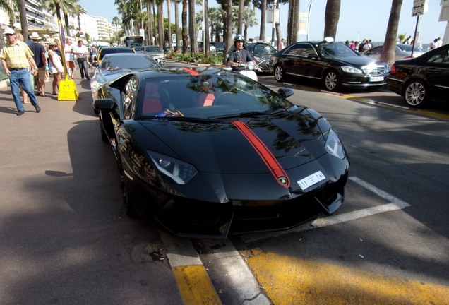 Lamborghini Aventador LP700-4