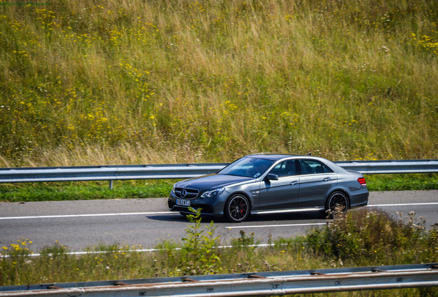 Mercedes-Benz E 63 AMG S W212