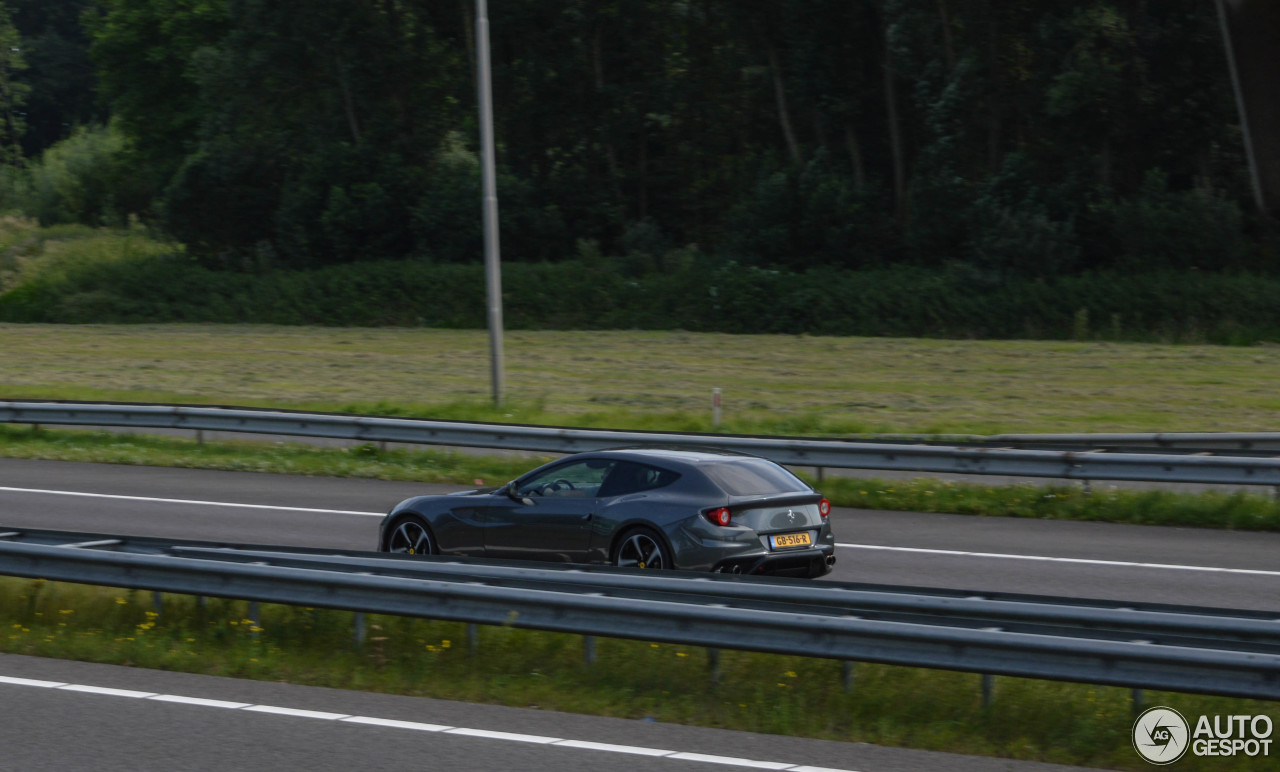 Ferrari FF