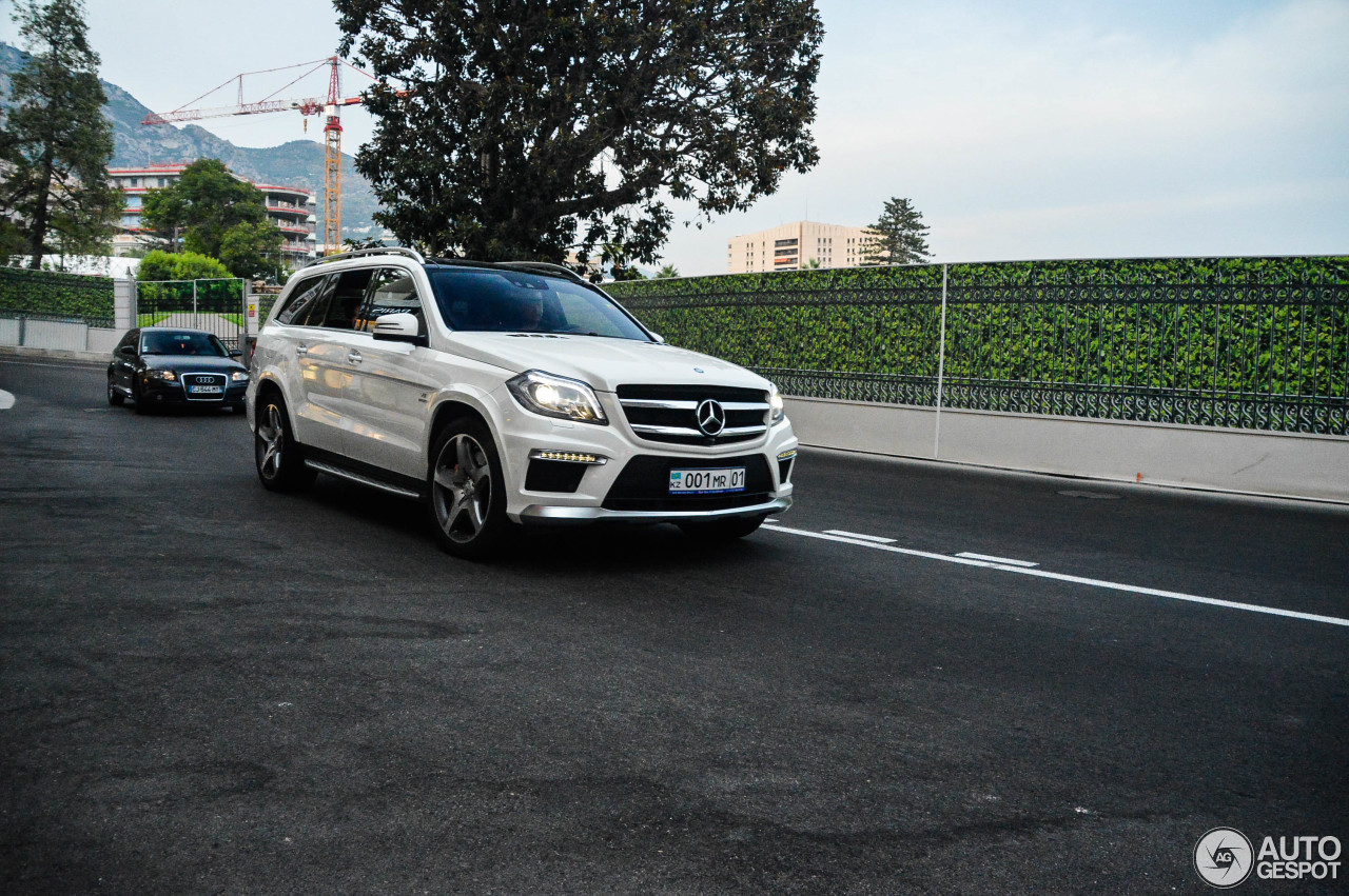 Mercedes-Benz GL 63 AMG X166