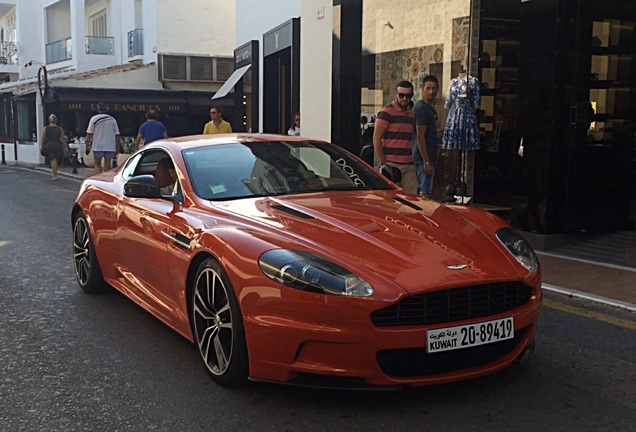 Aston Martin DBS Carbon Edition