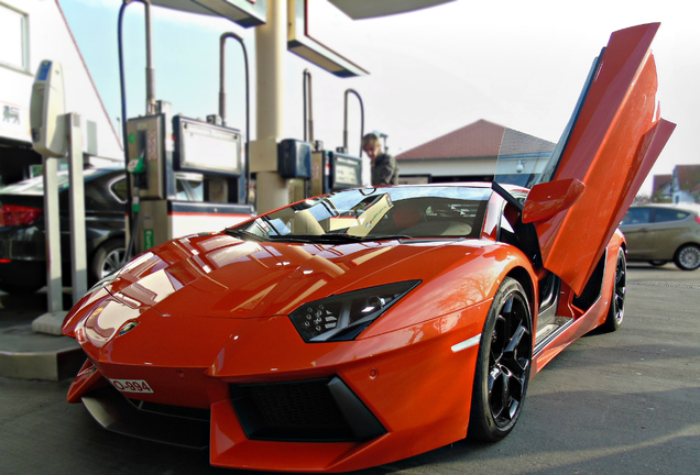 Lamborghini Aventador LP700-4