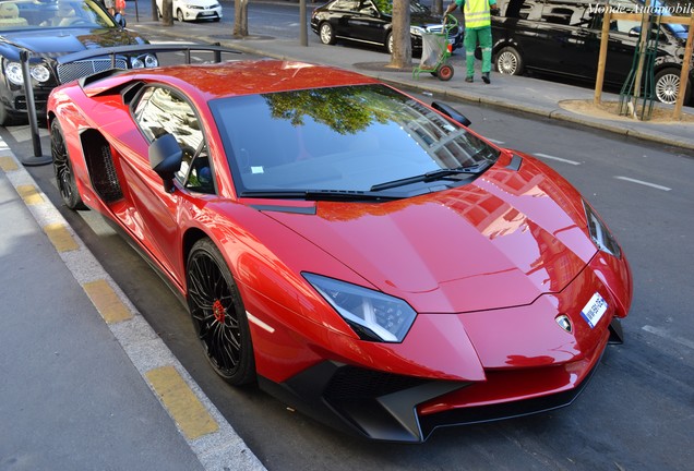 Lamborghini Aventador LP750-4 SuperVeloce