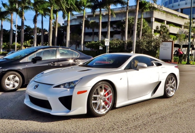 Lexus LFA