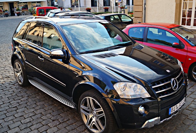 Mercedes-Benz ML 63 AMG W164 2009