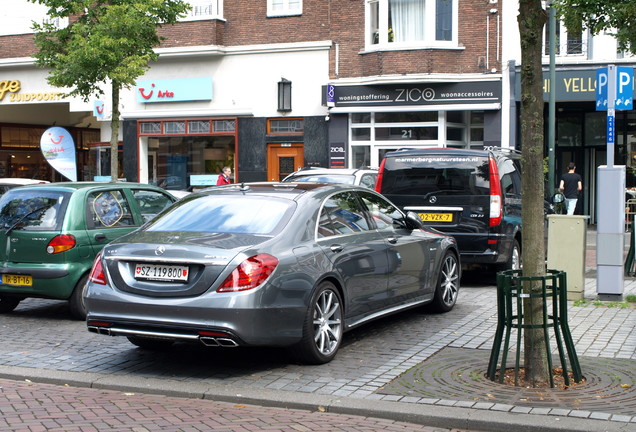 Mercedes-Benz S 63 AMG V222