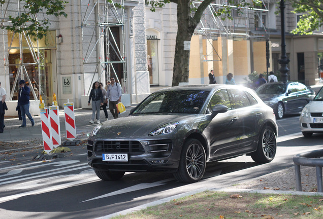 Porsche 95B Macan Turbo