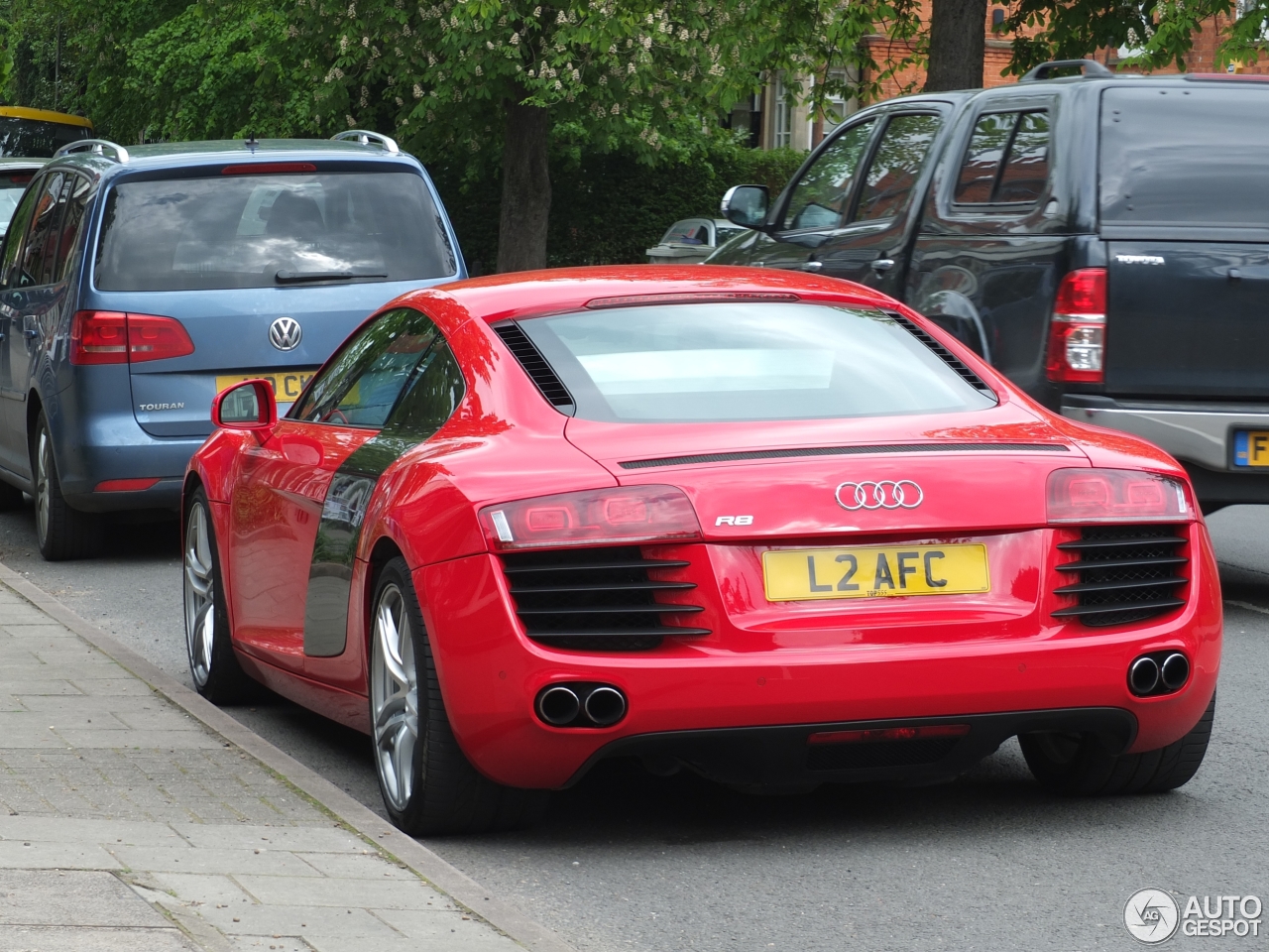 Audi R8