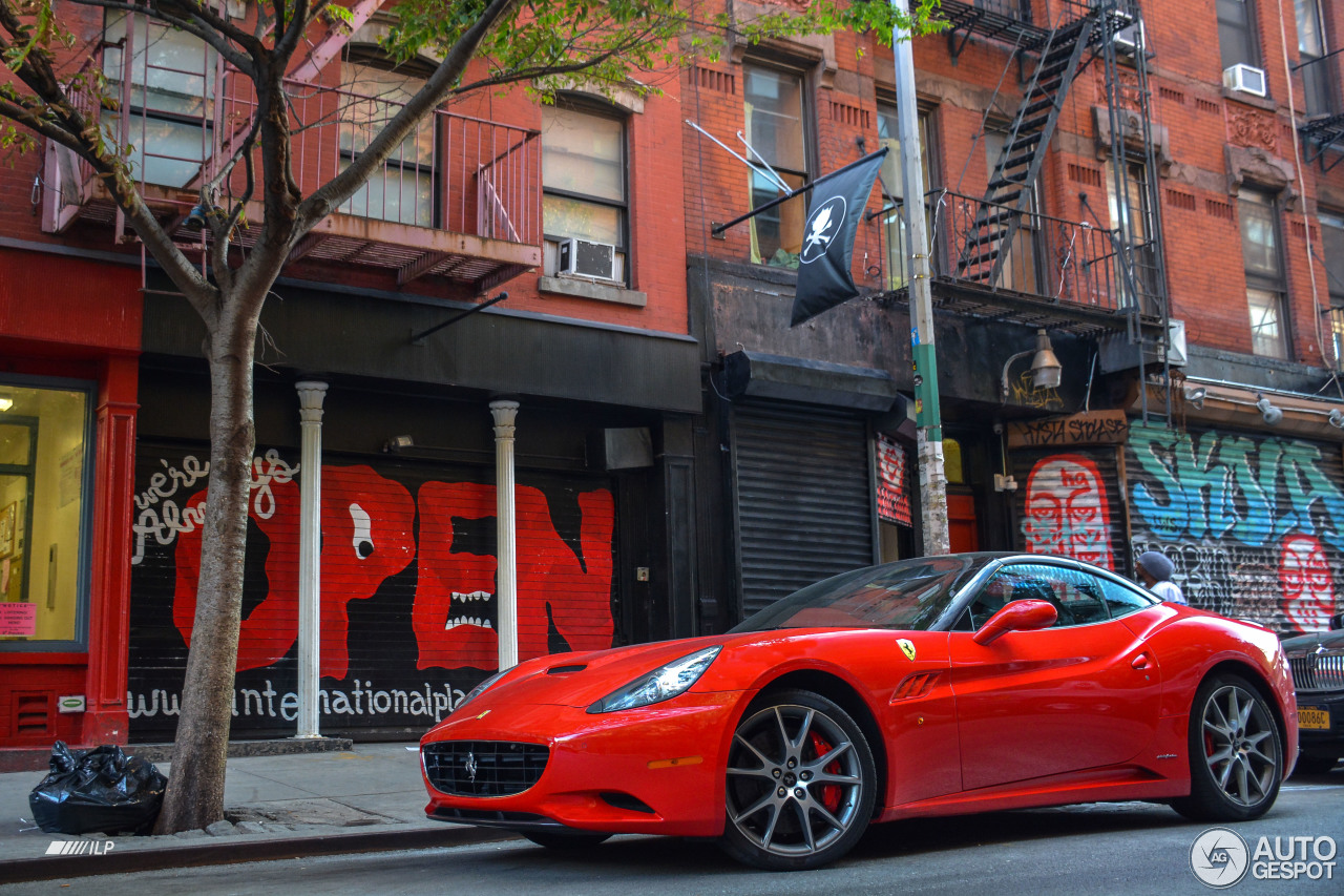 Ferrari California