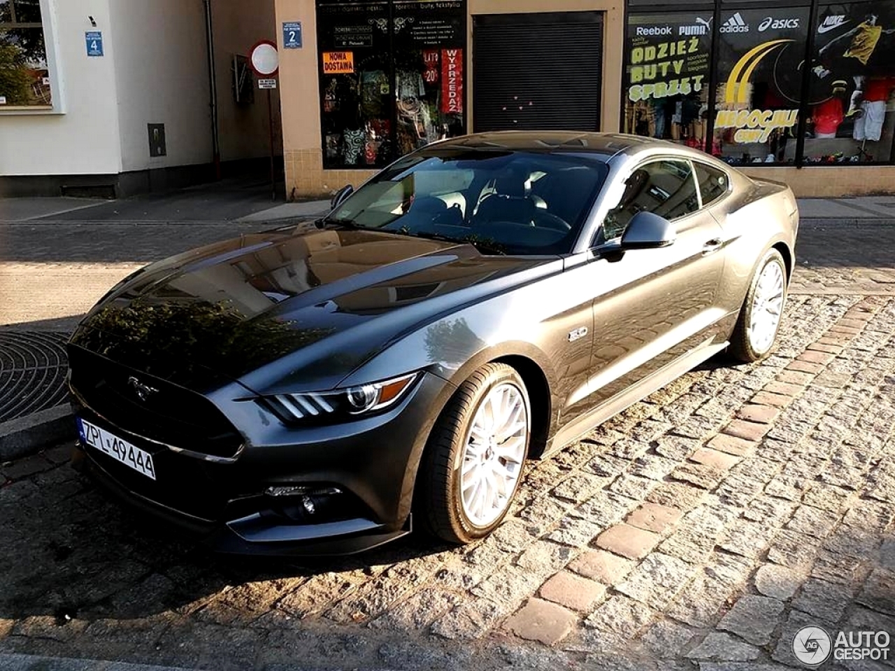 Ford Mustang GT 2015