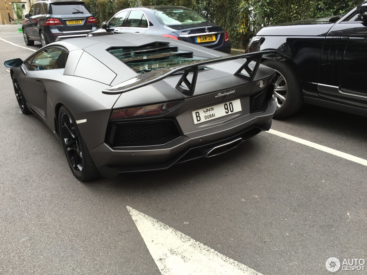 Lamborghini Aventador LP700-4