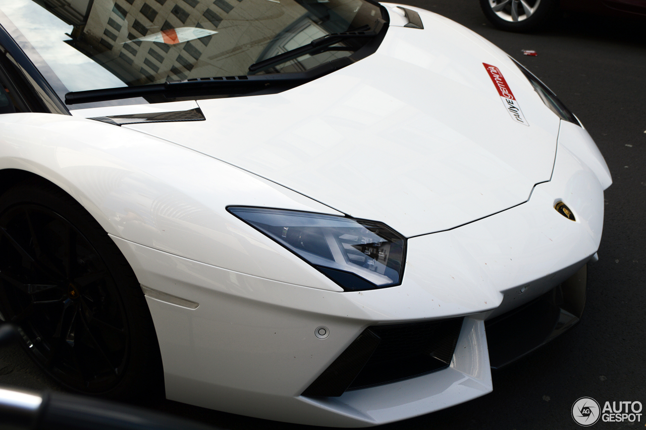 Lamborghini Aventador LP700-4 Roadster