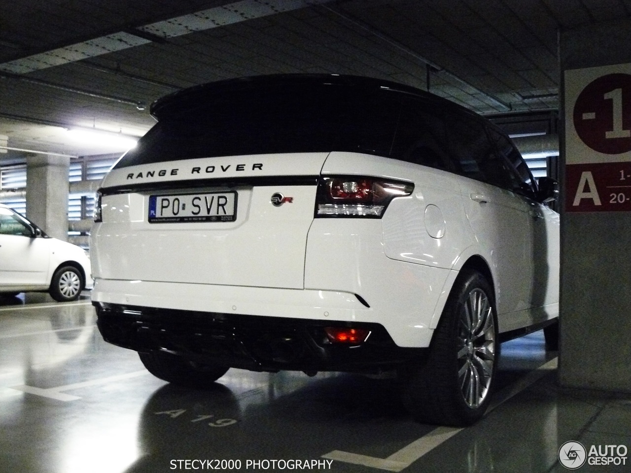 Land Rover Range Rover Sport SVR