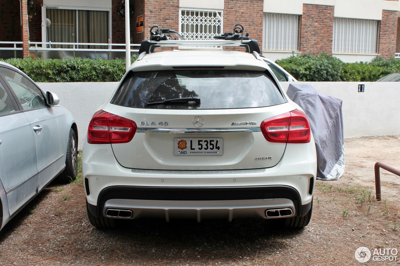 Mercedes-Benz GLA 45 AMG X156