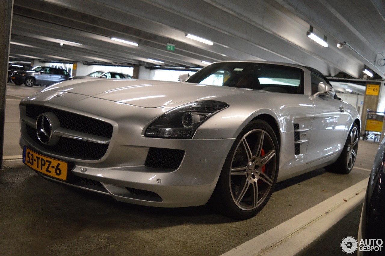 Mercedes-Benz SLS AMG Roadster