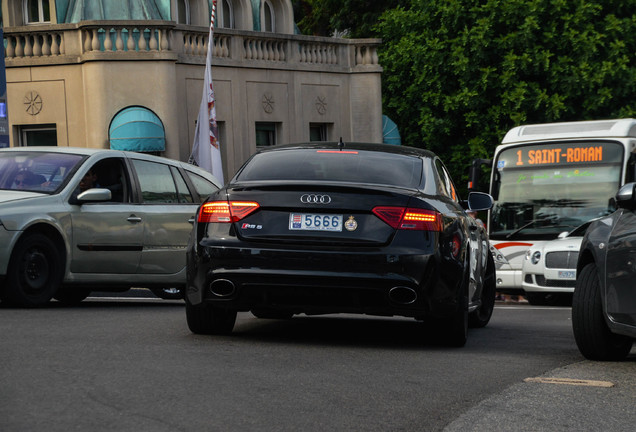 Audi RS5 B8 2012