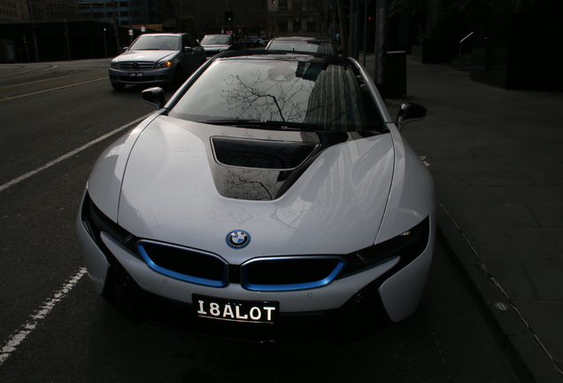 BMW i8