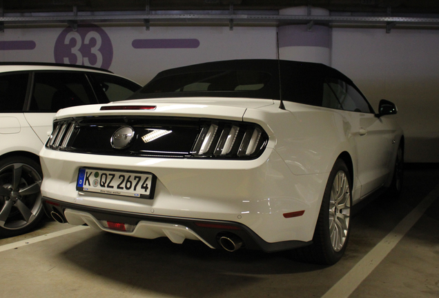 Ford Mustang GT Convertible 2015