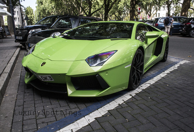 Lamborghini Aventador LP700-4