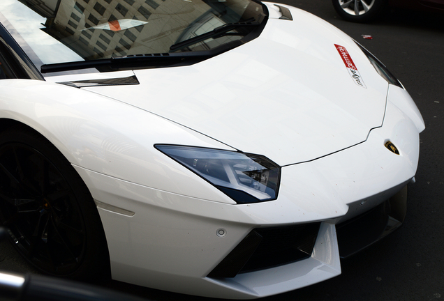 Lamborghini Aventador LP700-4 Roadster