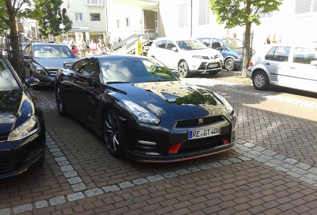 Nissan GT-R 2011