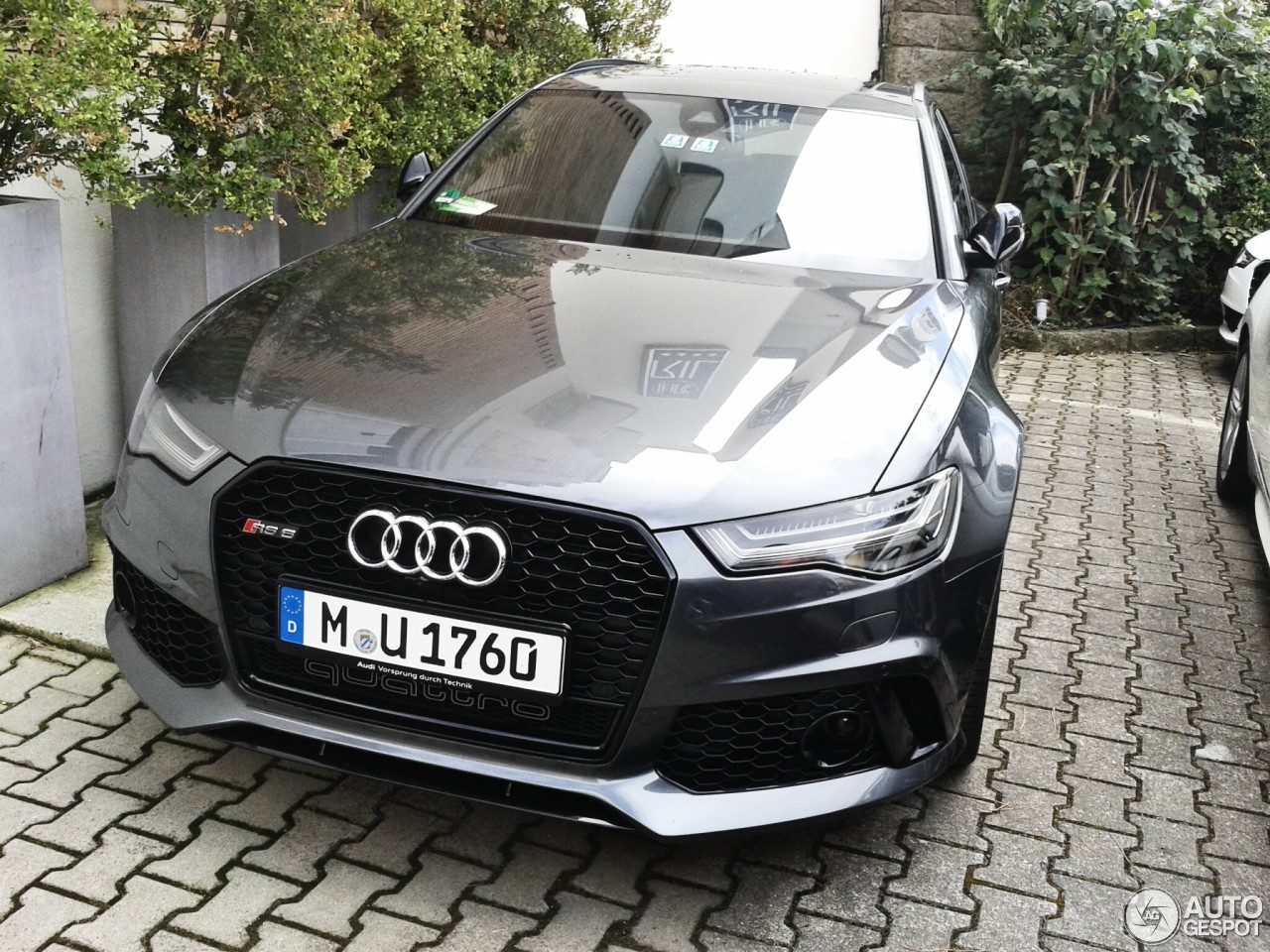 Audi RS6 Avant C7 2015