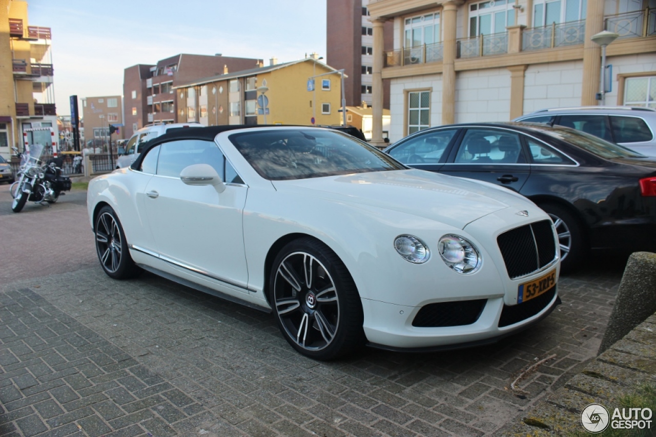 Bentley Continental GTC V8