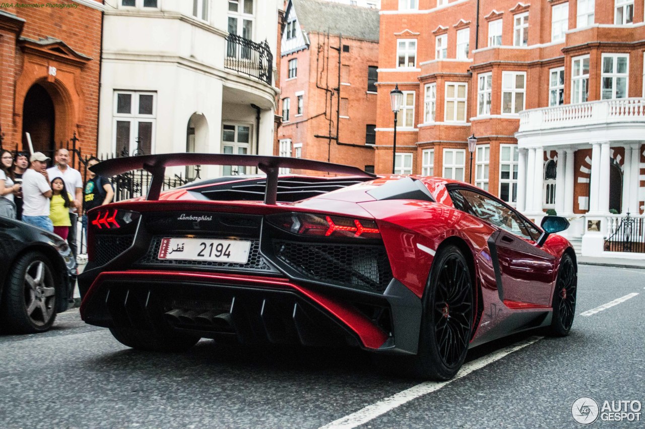 Lamborghini Aventador LP750-4 SuperVeloce