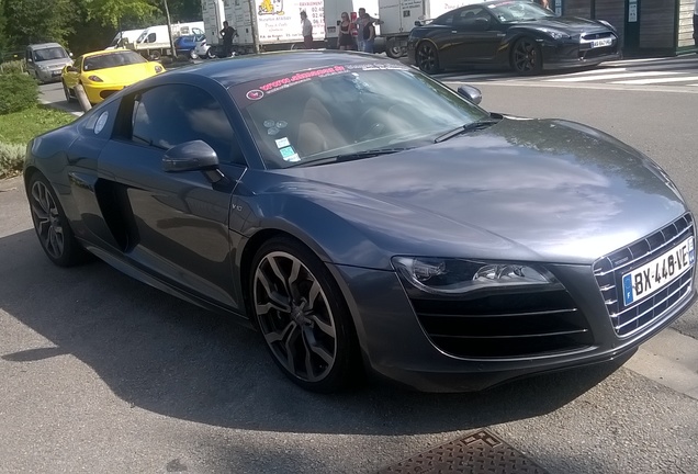 Audi R8 V10