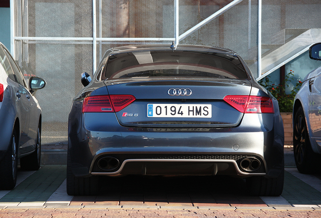 Audi RS5 B8 2012