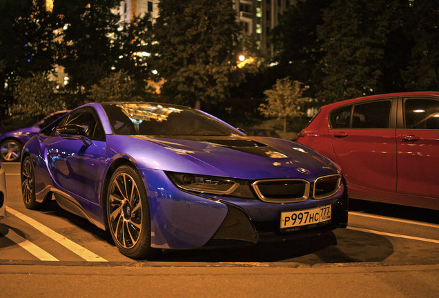 BMW i8