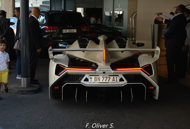 Lamborghini Veneno LP750-4 Roadster