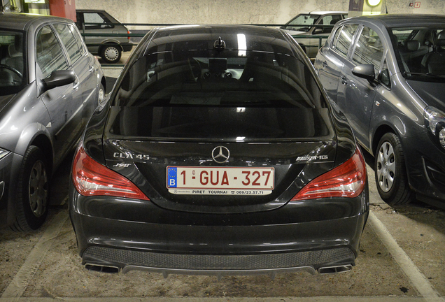 Mercedes-Benz CLA 45 AMG C117