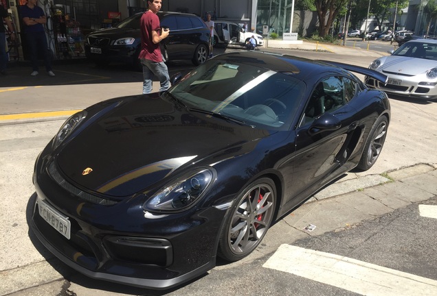 Porsche 981 Cayman GT4