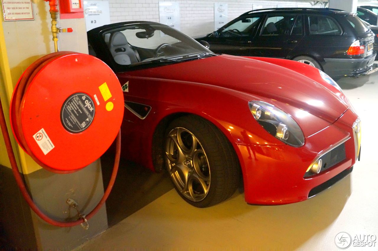 Alfa Romeo 8C Spider