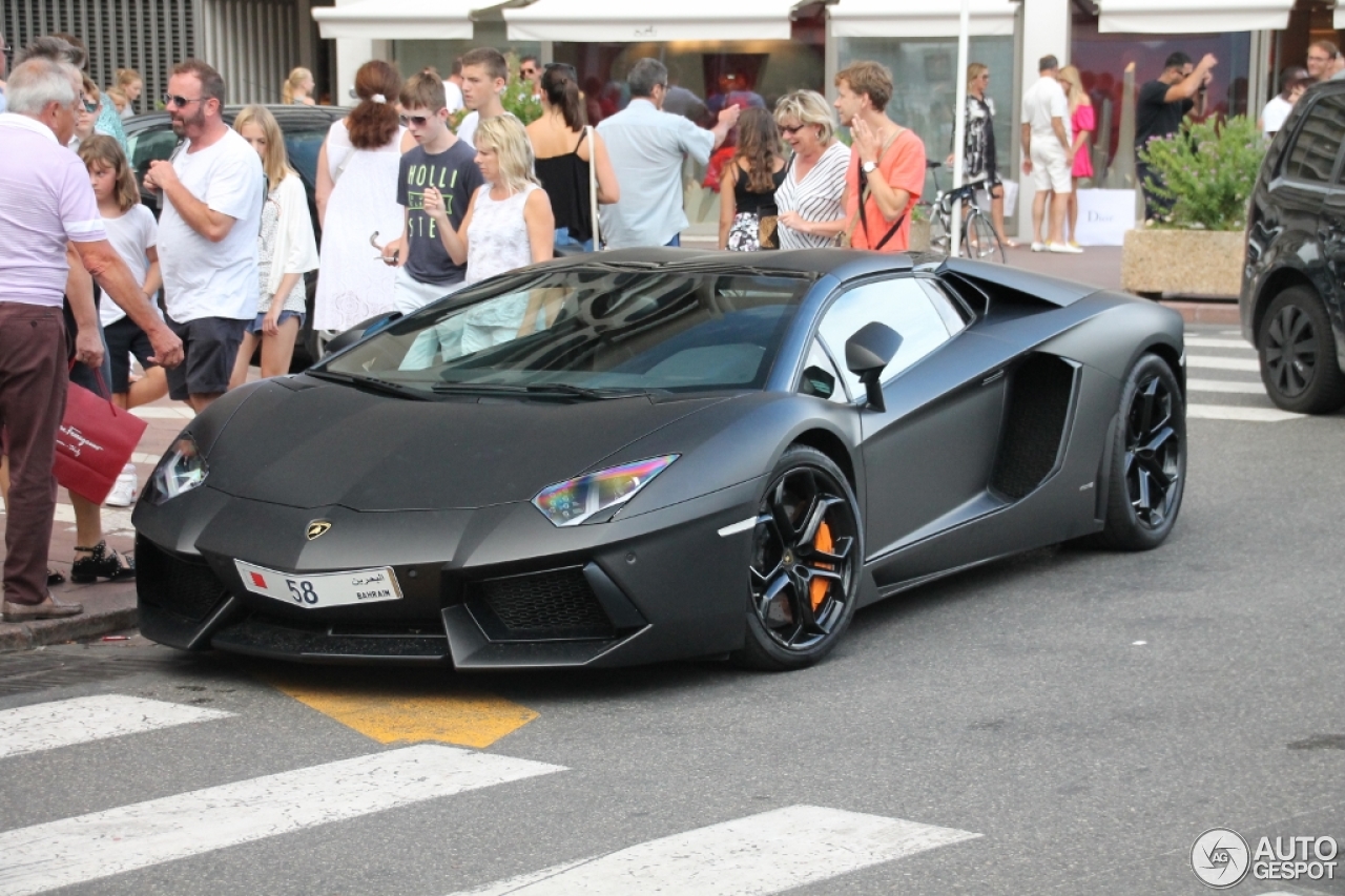 Lamborghini Aventador LP700-4 Roadster