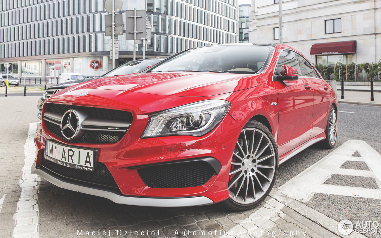 Mercedes-Benz CLA 45 AMG C117