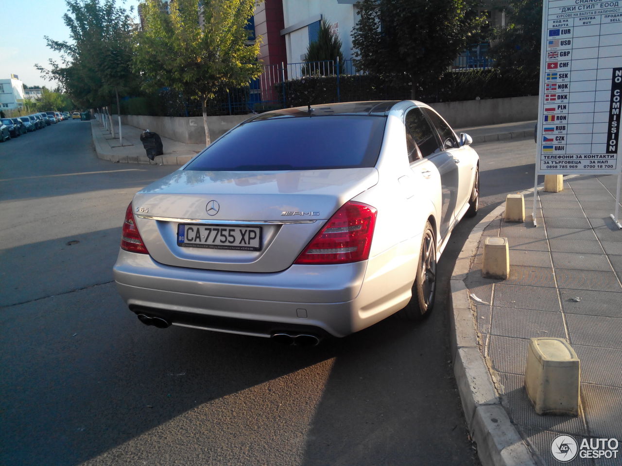 Mercedes-Benz S 65 AMG V221