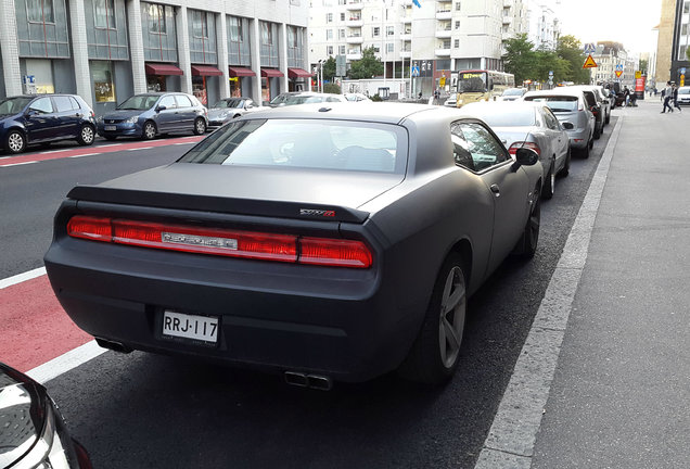 Dodge Challenger SRT-8 392