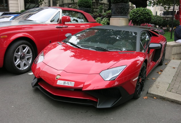 Lamborghini Aventador LP750-4 SuperVeloce